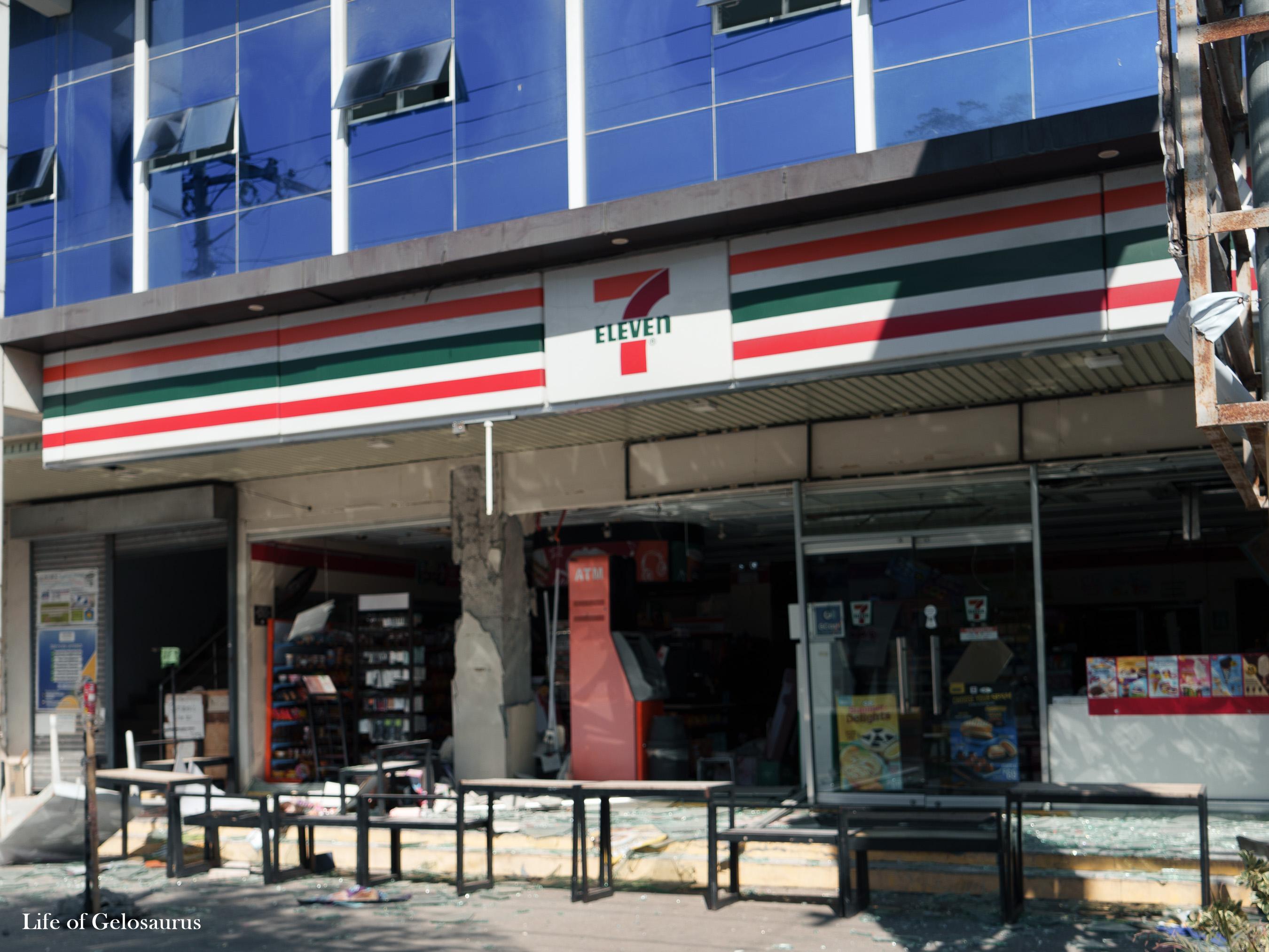 Earthquake aftermath in General Santos City, photograph 11 of 13